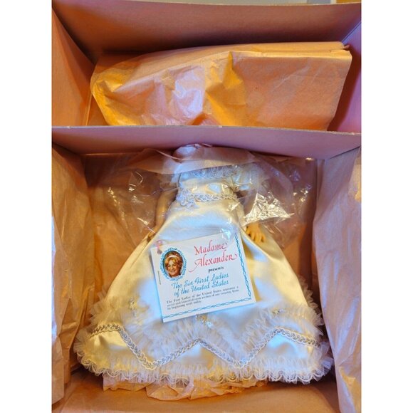 Madame Alexander - Louisa Adams - First Lady #1506 - Box & Tag - Picture 4 of 12